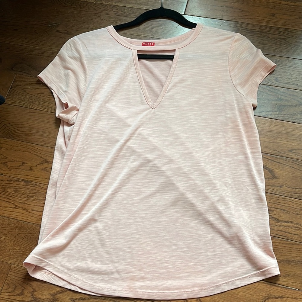 Guess t shirt